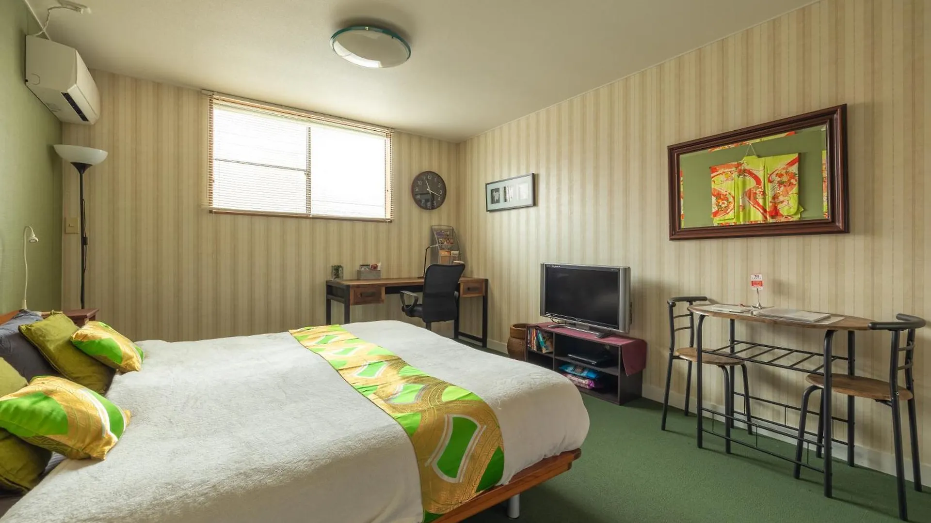 The Ivy Apartments, Best Location, Yoyogi!! Tokyo