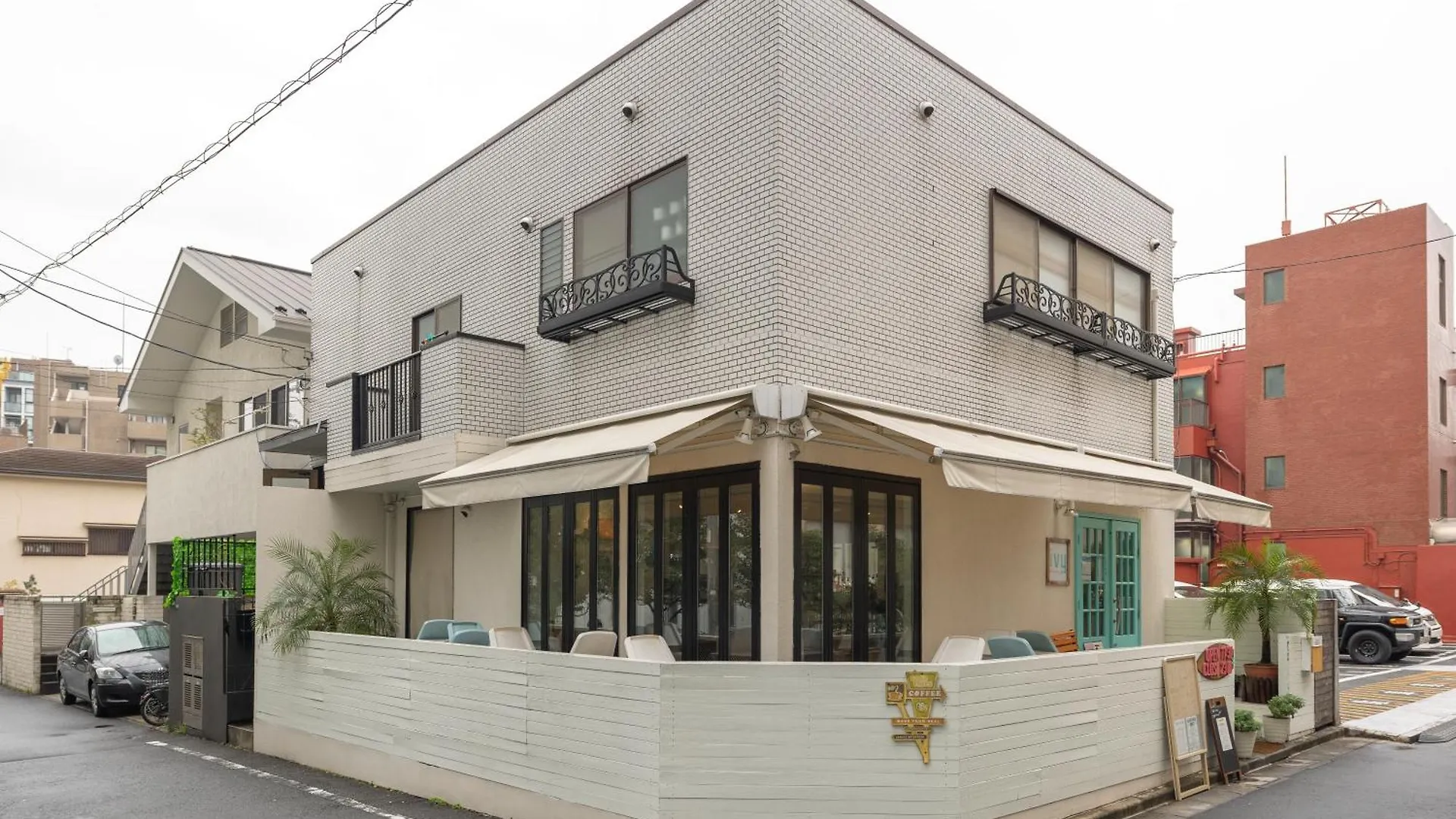 The Ivy Apartments, Best Location, Yoyogi!! Tokyo Apartment