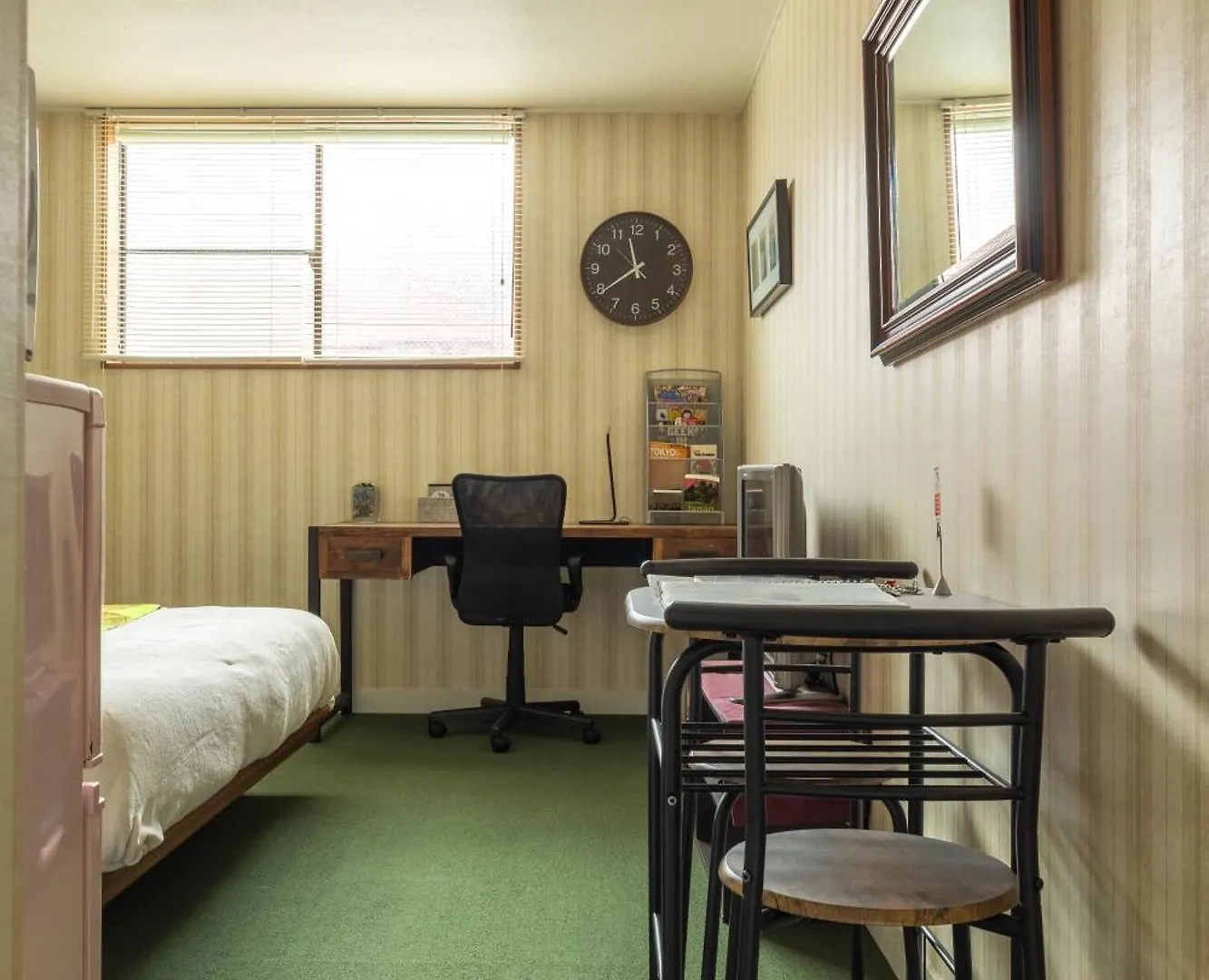The Ivy Apartments, Best Location, Yoyogi!! Tokyo Apartment