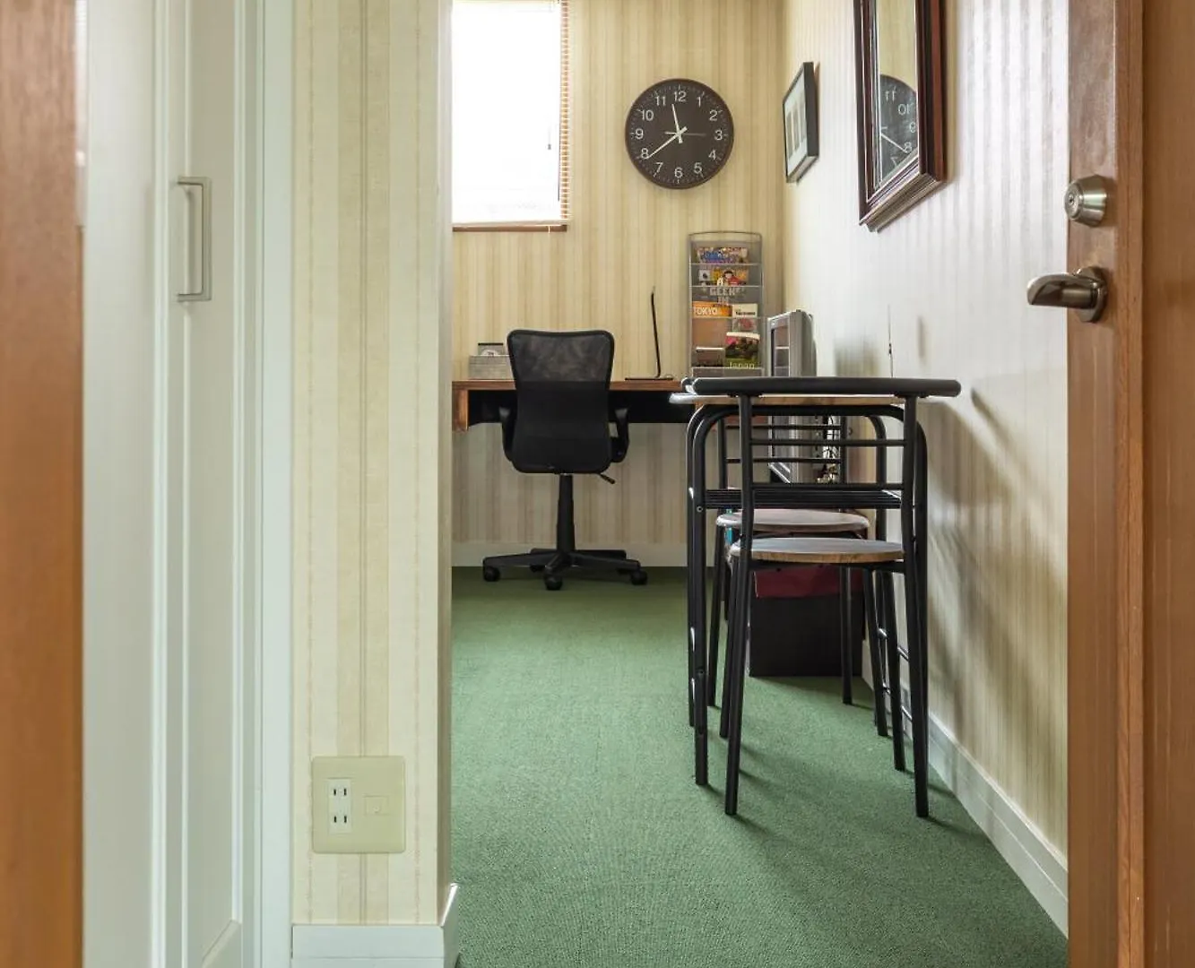 The Ivy Apartments, Best Location, Yoyogi!! Tokyo Japan