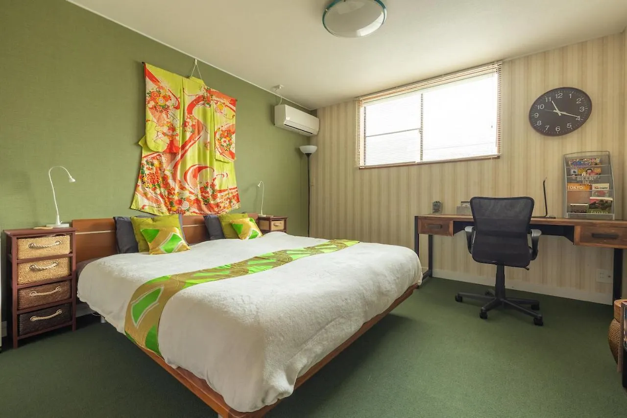 The Ivy Apartments, Best Location, Yoyogi!! Tokyo Apartment