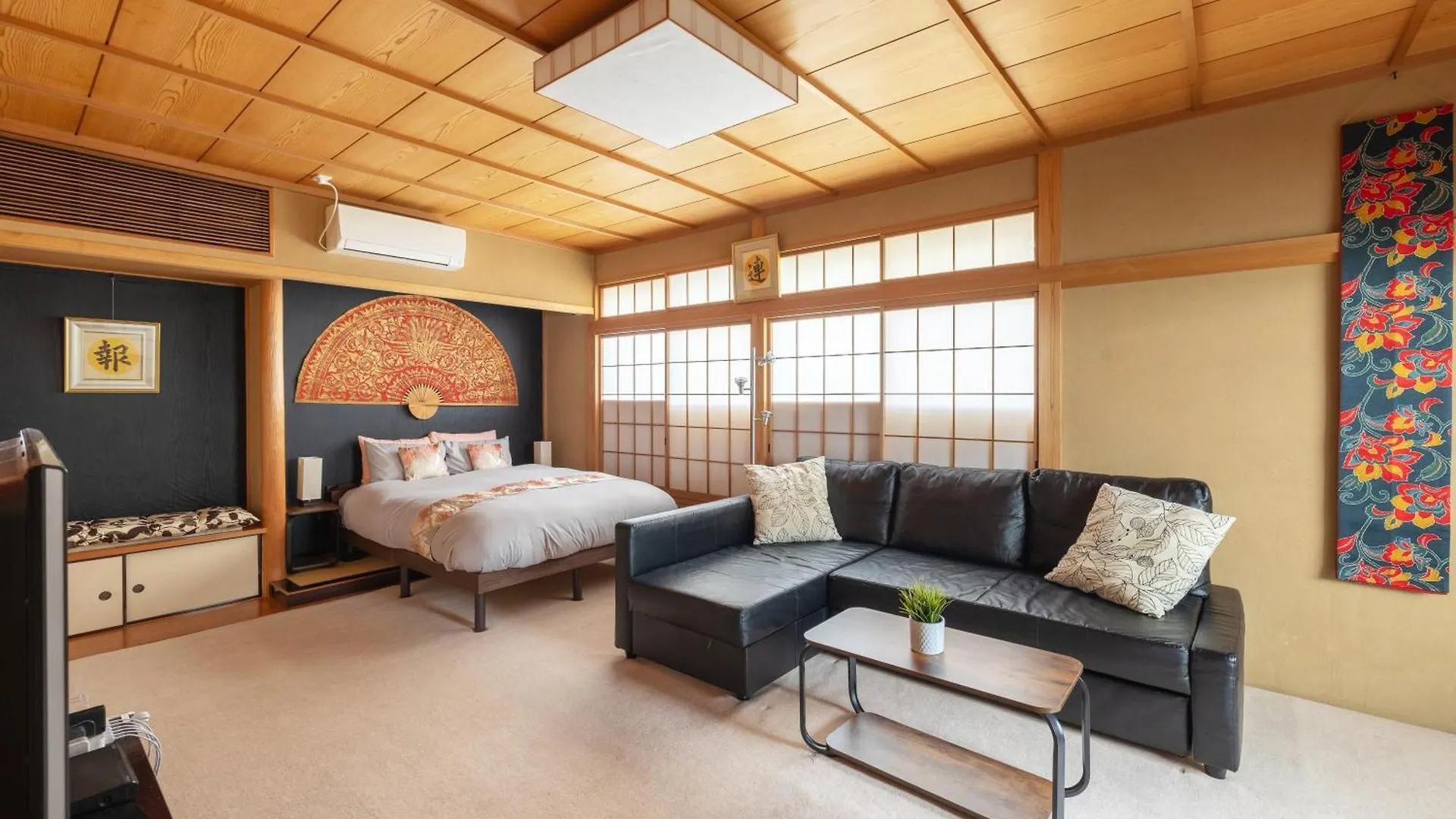 The Ivy Apartments, Best Location, Yoyogi!! Tokyo 0*,  Japan